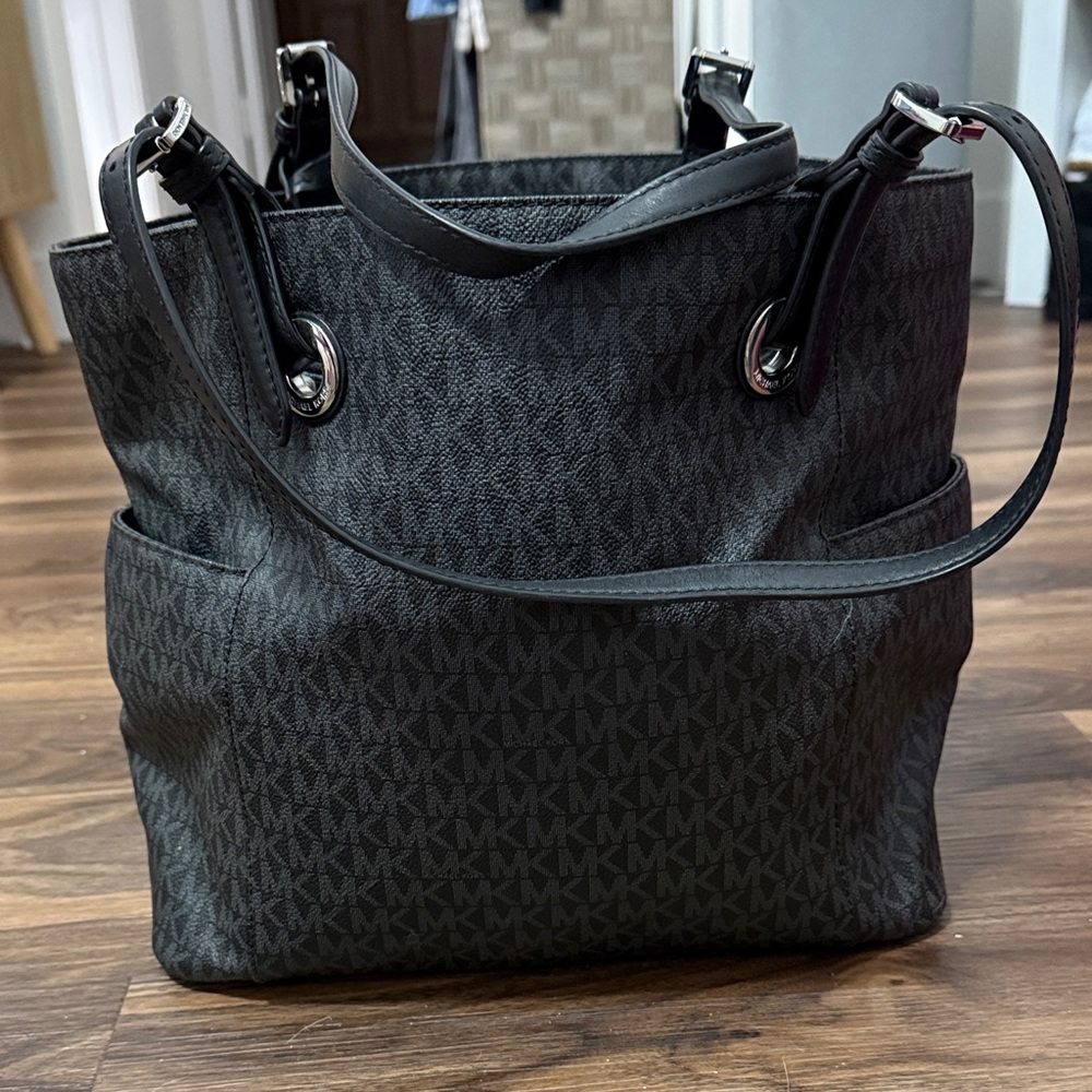Michael Kors Charcoal Signature Tote